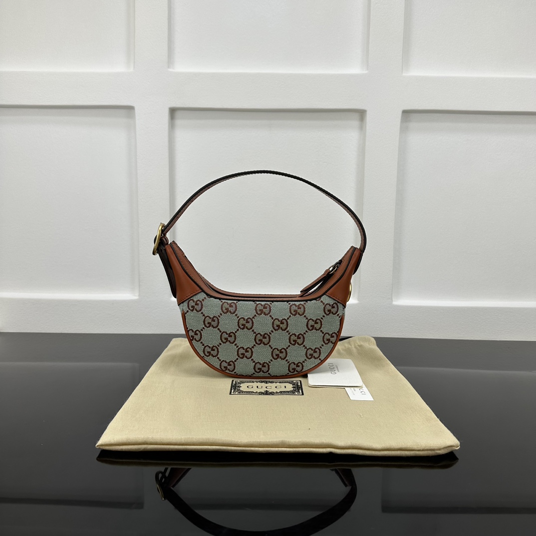 Gucci Hobo Bags